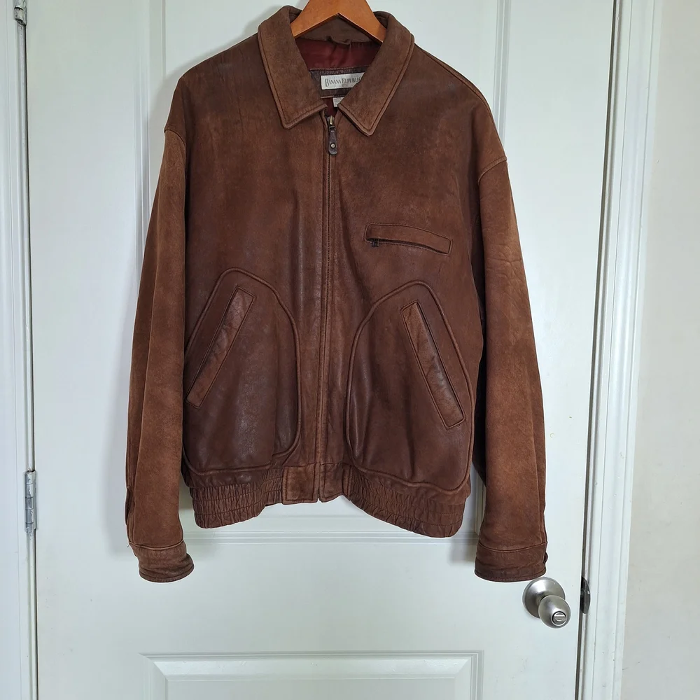 VTG Banana Republic Dark Brown Leather Bomber Jacket